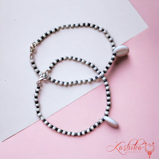 Black and White Bead Anklet