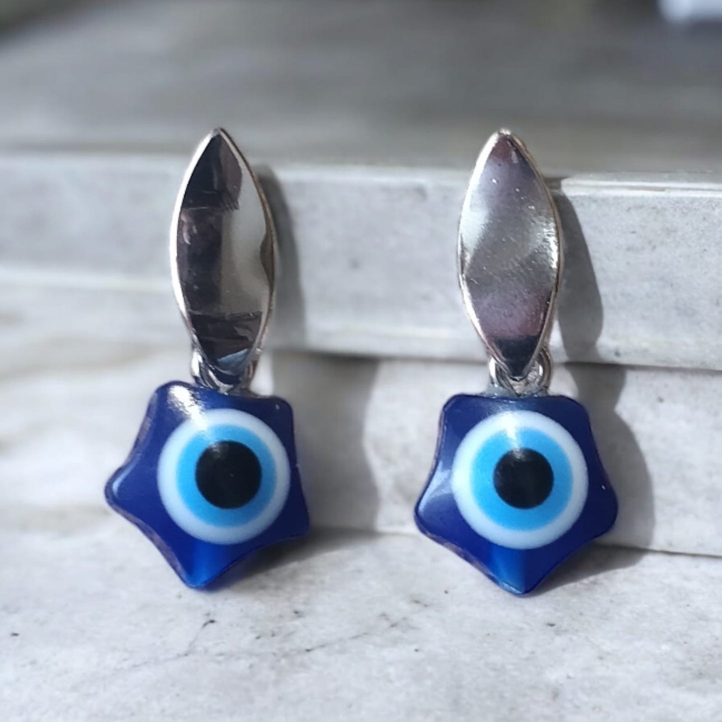 Stylish evil eye earring