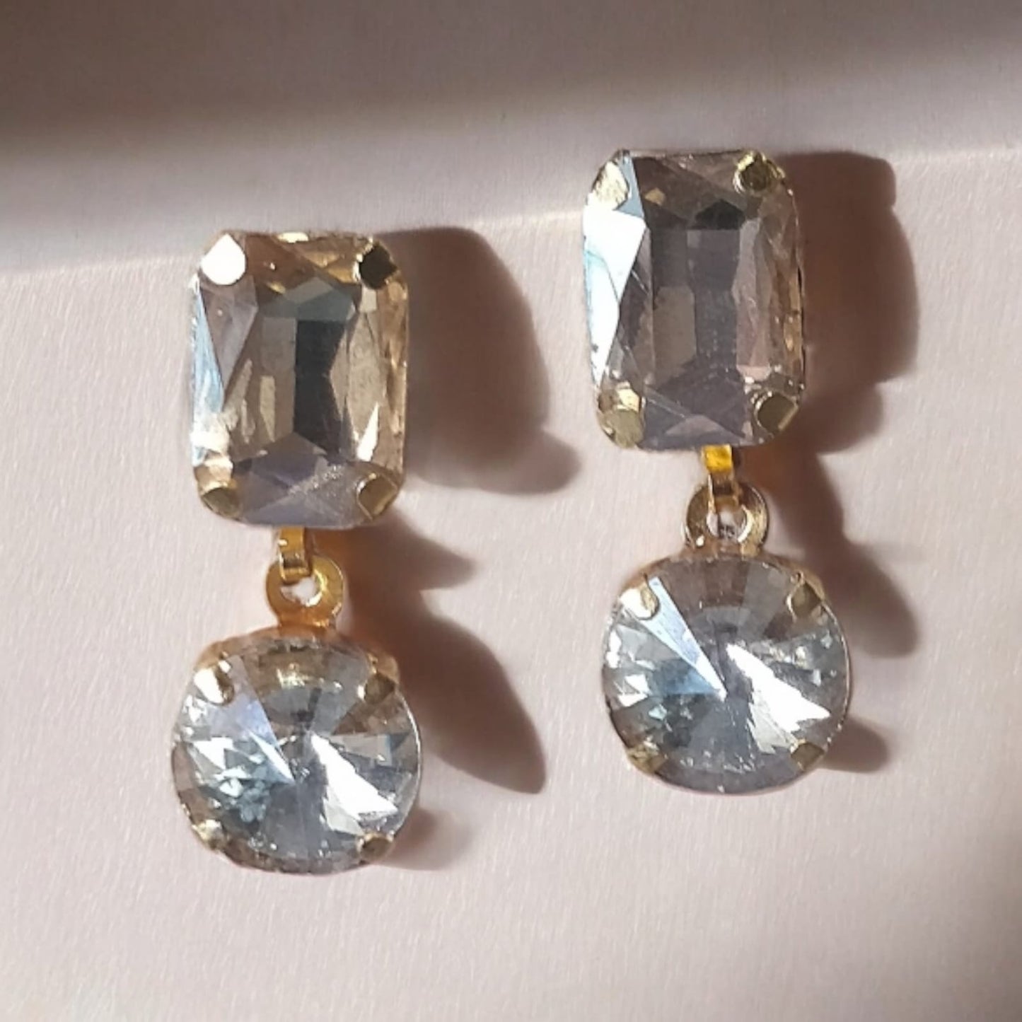 Bache crystal stone earrings