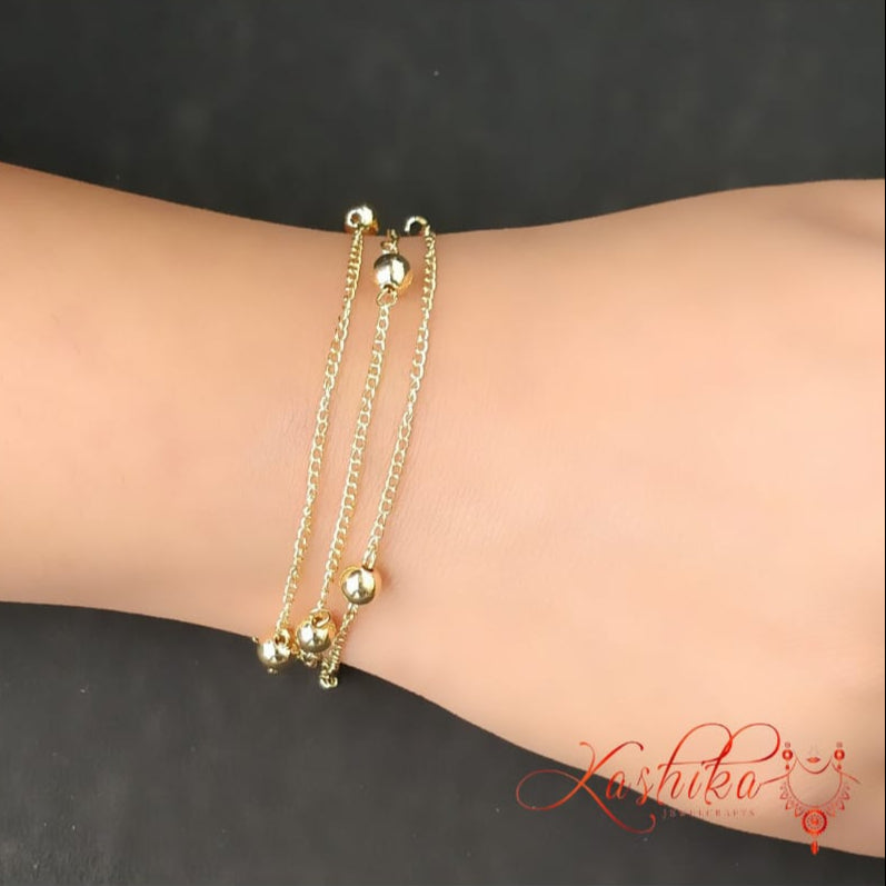 Multi layered chain bracelet